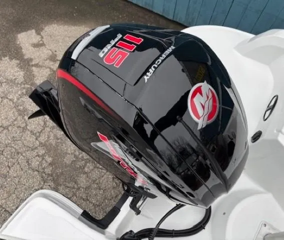 Slide: The Image of 2025 Tahoe 185 S boat with Mercury 115 Pro XS outboard motor. - 21