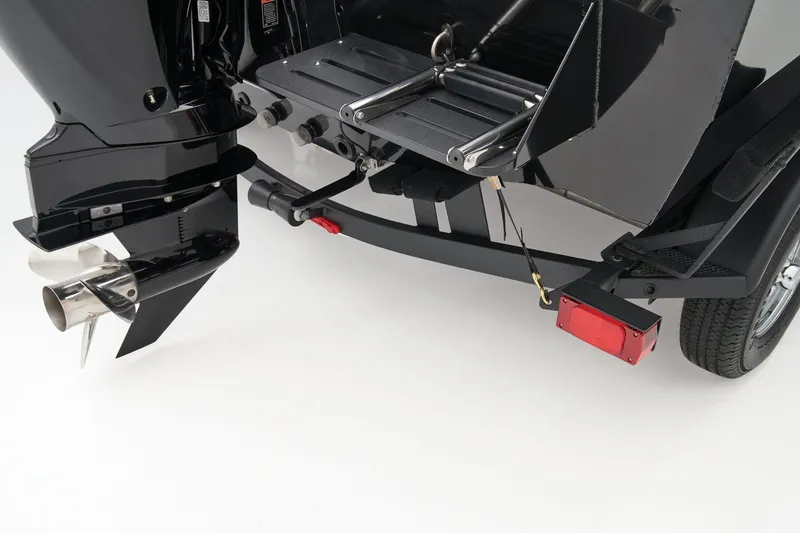 Slide: The Image of Tracker Targa V-18 WT 2025 - 77