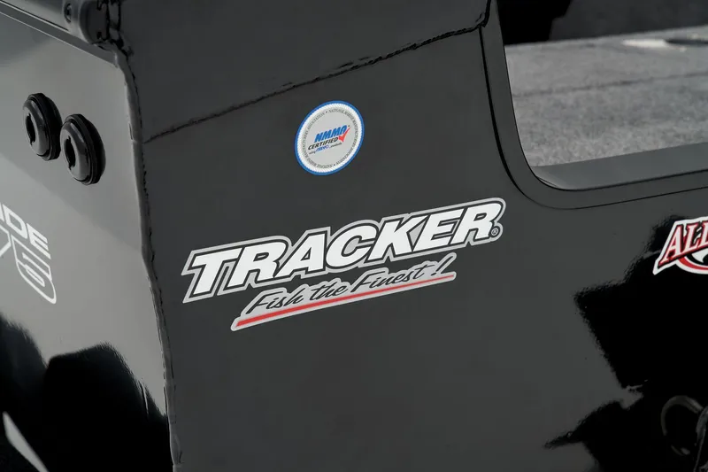 Slide: The Image of Tracker Pro Guide V-175 WT 2025 - 66