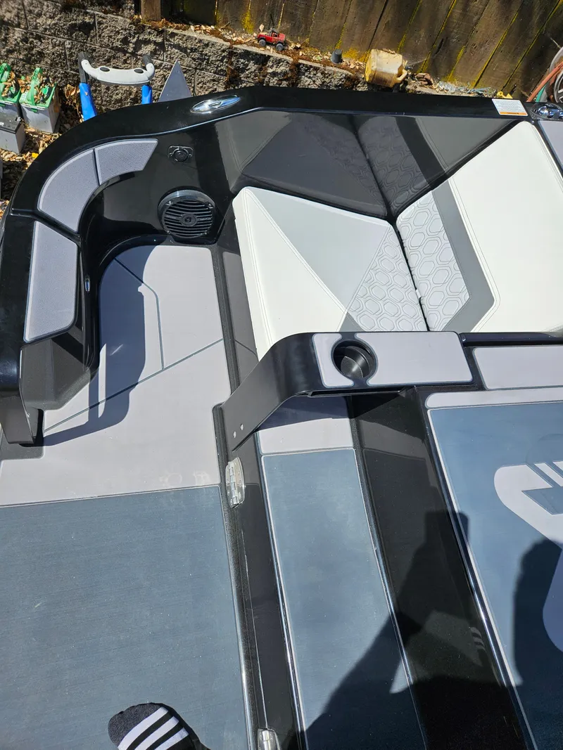 Slide: The Image of 2023 HEYDAY WAKE BOATS H20 interior with sleek seating and modern design. - 3
