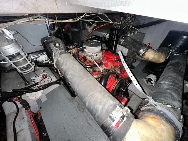 Slide: The Image of Carver 380 Santego 1993 - 11