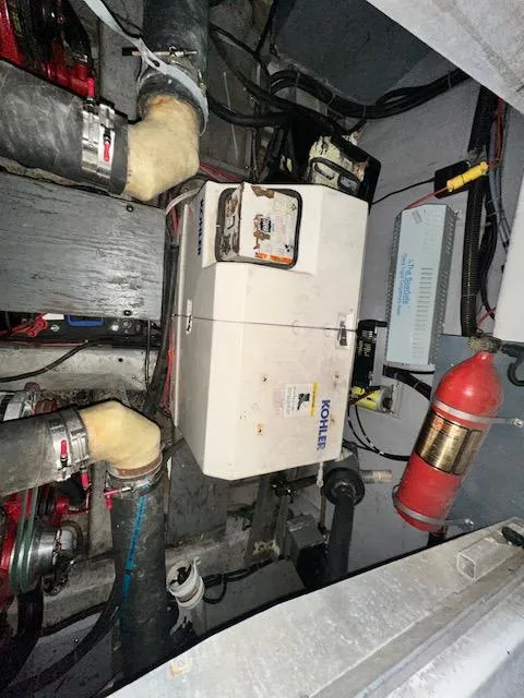 Slide: The Image of Carver 380 Santego 1993 - 12