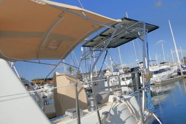 Slide: The Image of Tayana 460 Vancouver Pilothouse 2002 - 69