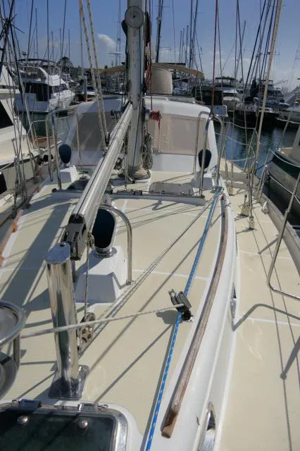 Slide: The Image of Tayana 460 Vancouver Pilothouse 2002 - 71