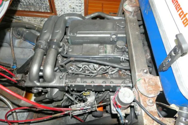 Slide: The Image of Tayana 460 Vancouver Pilothouse 2002 - 94