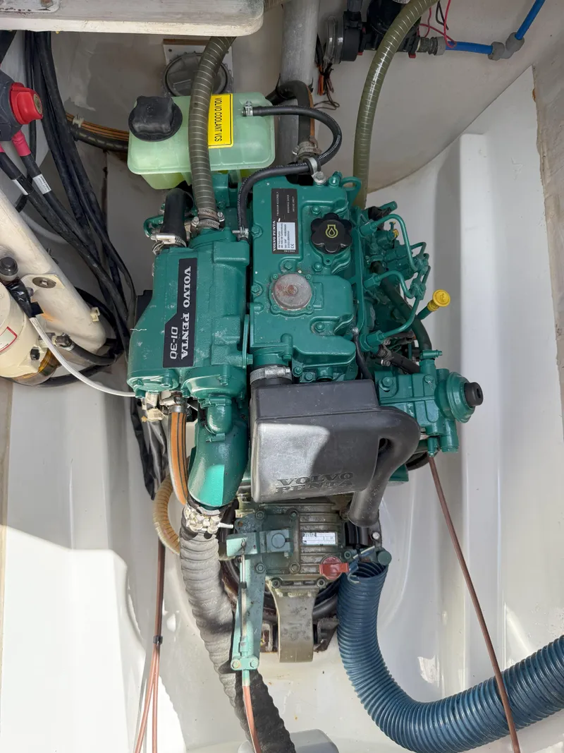 Slide: The Image of Fountaine Pajot Mahe 36 Evolution 2014 - 120