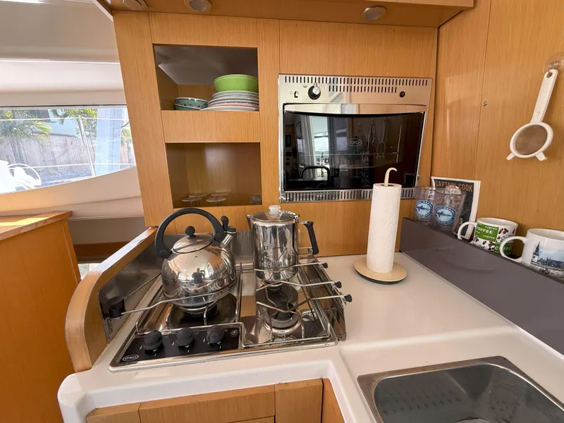 Slide: The Image of Fountaine Pajot Mahe 36 Evolution 2014 - 82