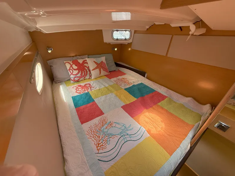 Slide: The Image of Fountaine Pajot Mahe 36 Evolution - Owner's Version 2014 - 109