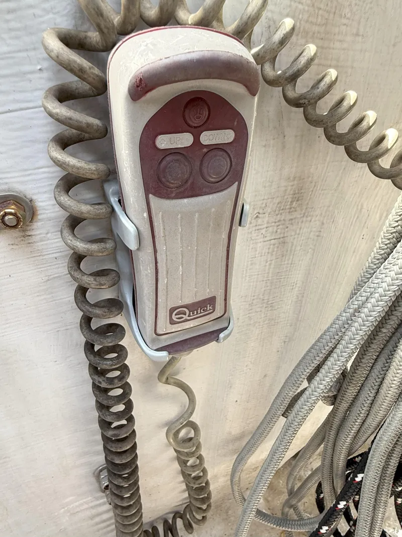 Slide: The Image of Fountaine Pajot Mahe 36 Evolution - Owner's Version 2014 - 51