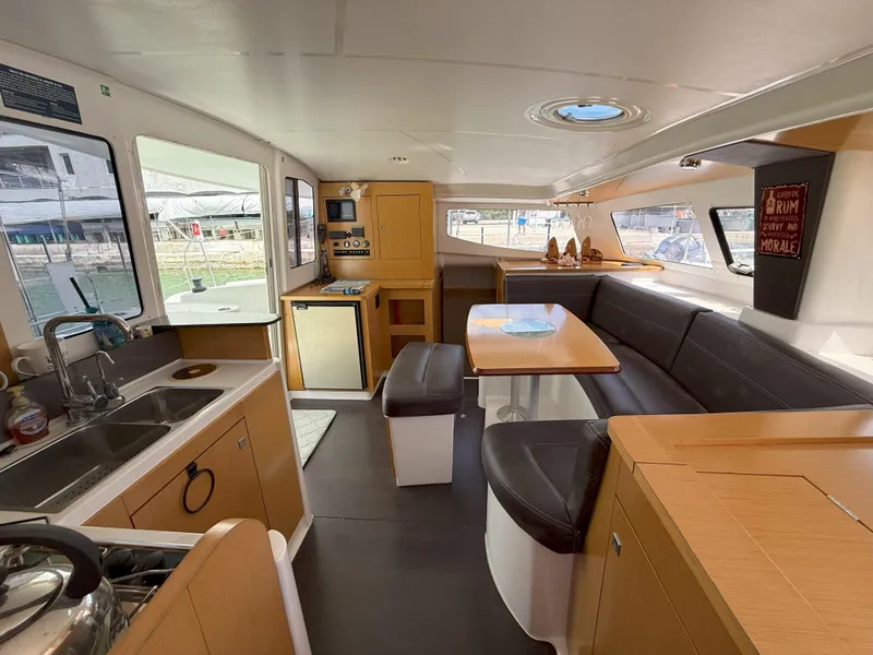 Slide: The Image of Fountaine Pajot Mahe 36 Evolution - Owner's Version 2014 - 71