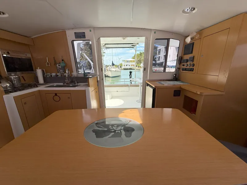 Slide: The Image of Fountaine Pajot Mahe 36 Evolution - Owner's Version 2014 - 73