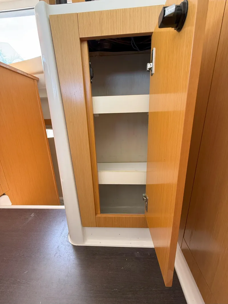 Slide: The Image of Fountaine Pajot Mahe 36 Evolution - Owner's Version 2014 - 86