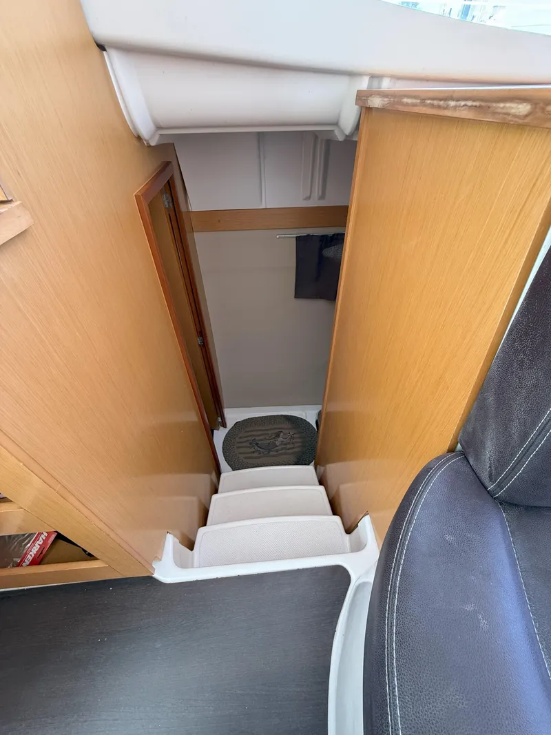 Slide: The Image of Fountaine Pajot Mahe 36 Evolution - Owner's Version 2014 - 97