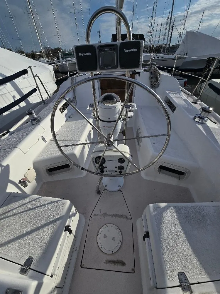 Slide: The Image of Catalina 28 MkII 1997 - 20