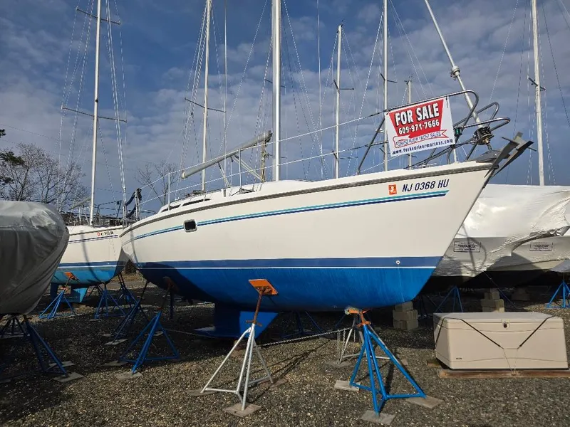 Slide: The Image of Catalina 28 MkII 1997 - 28