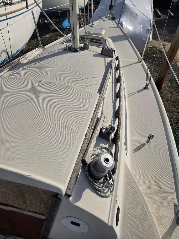 Slide: The Image of Catalina 28 MkII 1997 - 32