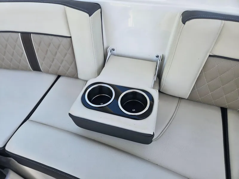 Slide: The Image of Monterey M-65 2023 - 17