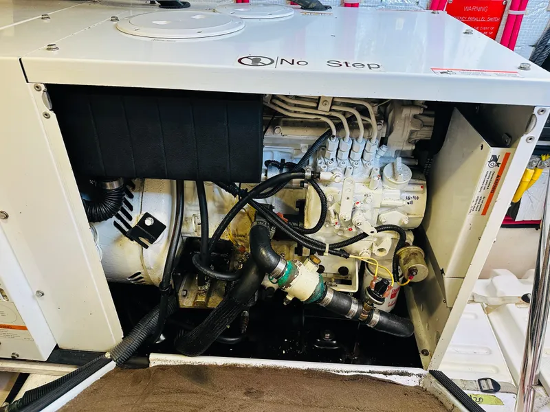 Slide: The Image of Sabre 42 Hard Top Express 2008 - 57