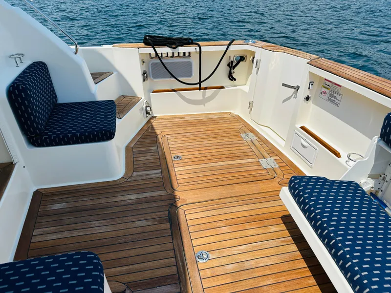 Slide: The Image of Sabre 42 Hard Top Express 2008 - 60