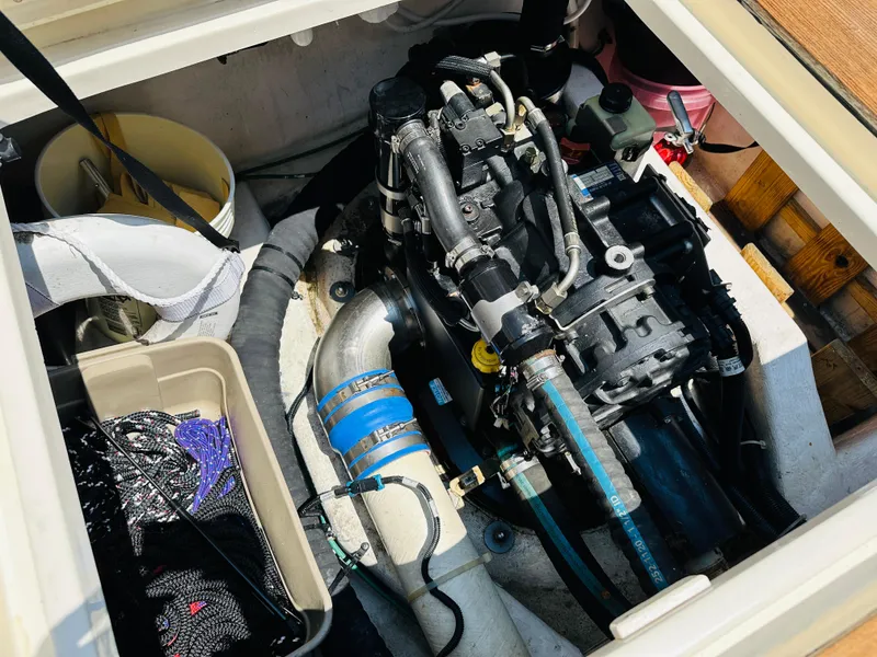 Slide: The Image of Sabre 42 Hard Top Express 2008 - 63