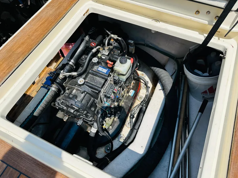 Slide: The Image of Sabre 42 Hard Top Express 2008 - 64