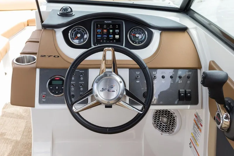 Slide: The Image of Sea Ray 270 Sundeck Outboard 2016 - 15