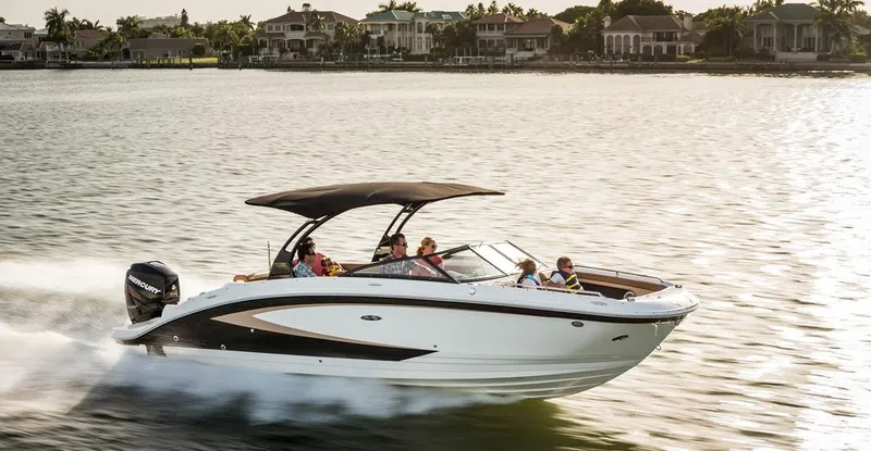 Slide: The Image of Sea Ray 270 Sundeck Outboard 2016 - 8