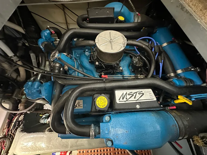 Slide: The Image of Carver 370 Voyager 1994 - 50