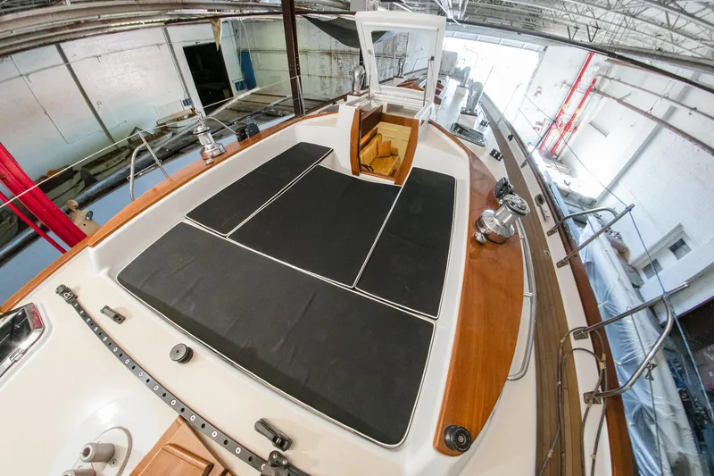 Slide: The Image of Pacific Seacraft SouthSea 2024 - 37