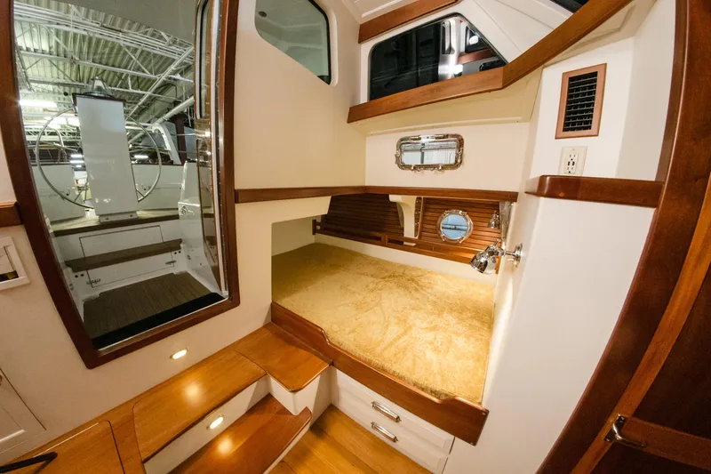 Slide: The Image of Pacific Seacraft SouthSea 2024 - 40