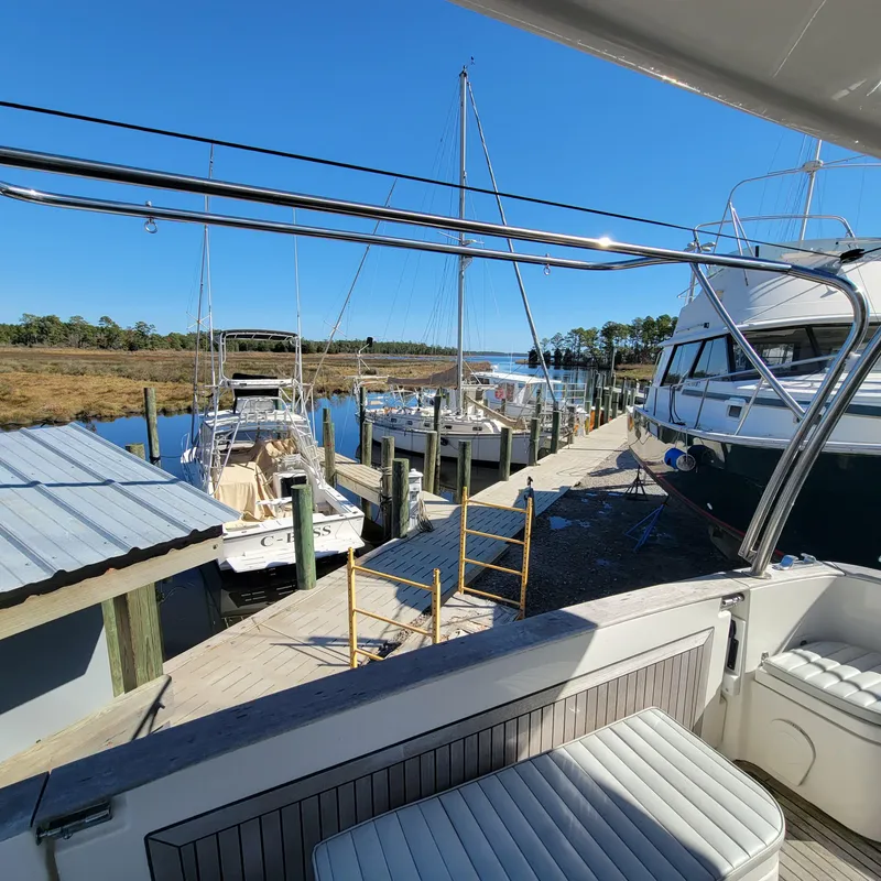 Slide: The Image of Greenline 40 Hybrid 2022 - 61