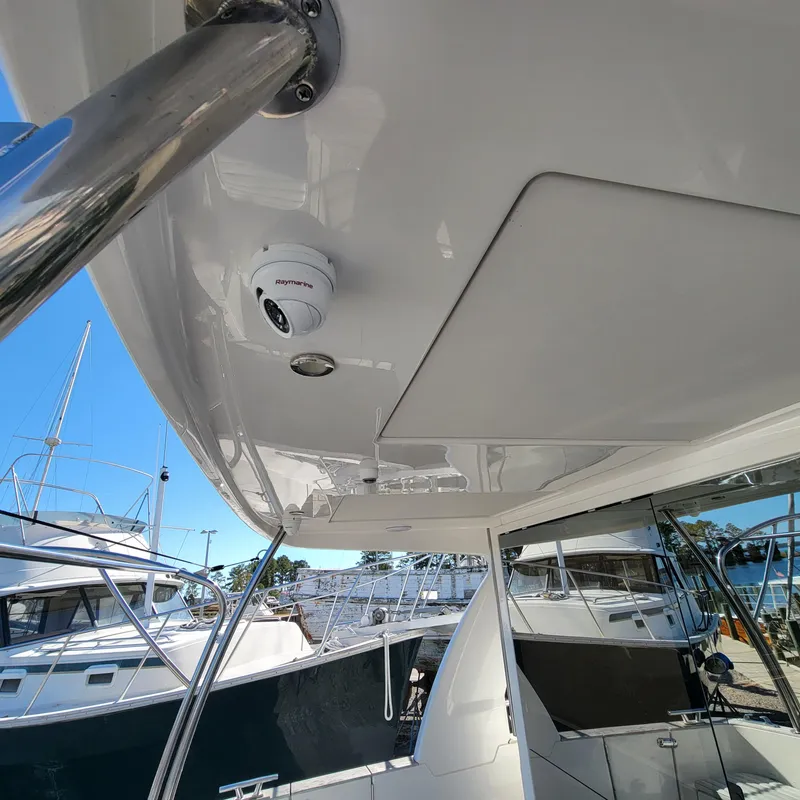 Slide: The Image of Greenline 40 Hybrid 2022 - 64