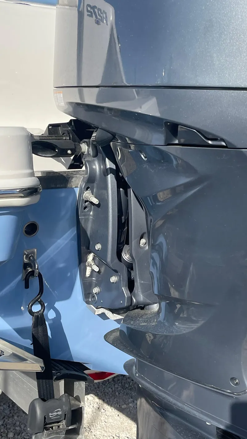 Slide: The Image of 2023 Robalo R272 Center Console boat engine detail, showcasing sleek design and modern features. - 11