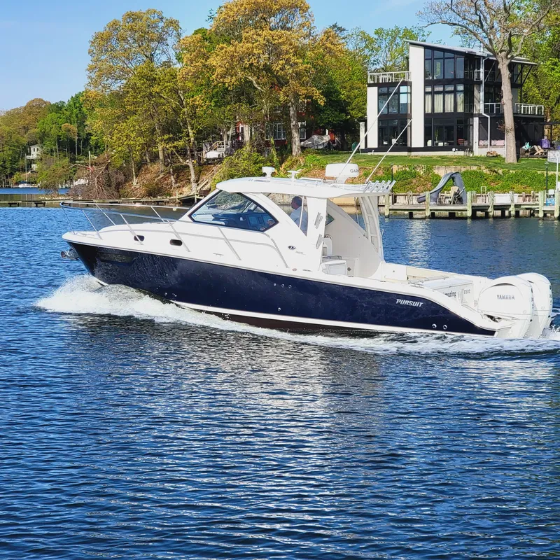 Slide: The Image of Pursuit OS 325 Offshore 2023 - 54