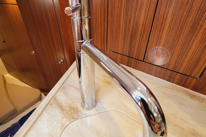 Slide: The Image of Pursuit OS 325 Offshore 2023 - 73