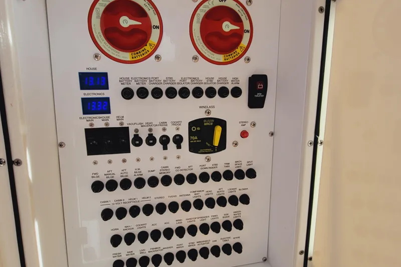 Slide: The Image of Pursuit OS 325 Offshore 2023 - 78