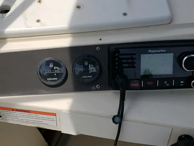 Slide: The Image of New Raymarine VHF - 15