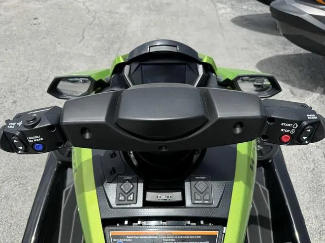 Slide: The Image of Yamaha FX Cruiser SVHO 2024 - 9