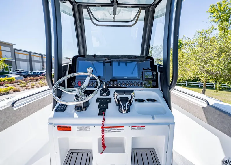 Slide: The Image of Sea Hunt Gamefish 27 Forward Seating 2025 - 20