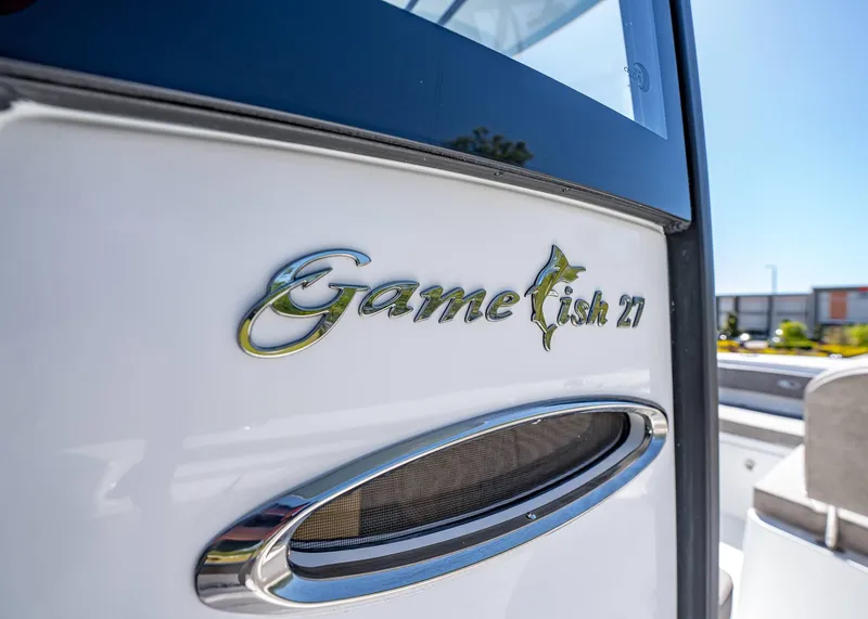 Slide: The Image of Sea Hunt Gamefish 27 Forward Seating 2025 - 24