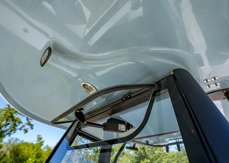 Slide: The Image of Sea Hunt Gamefish 27 Forward Seating 2025 - 37