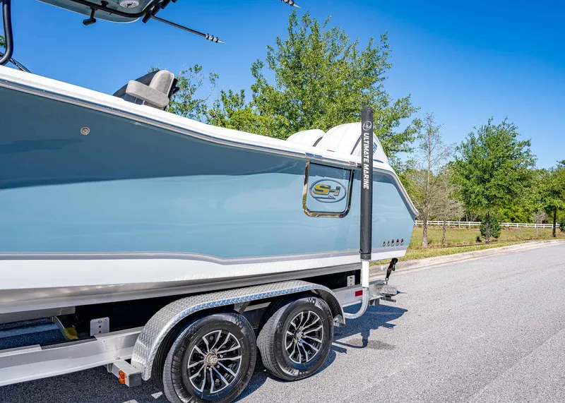 Slide: The Image of Sea Hunt Gamefish 27 Forward Seating 2025 - 4