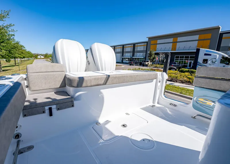 Slide: The Image of Sea Hunt Gamefish 27 Forward Seating 2025 - 8
