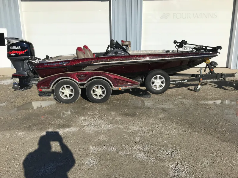 Ranger Z118 Comanche 2011 - Marine Source