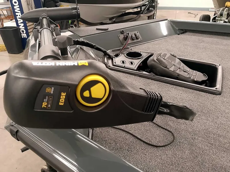 Slide: The Image of 2025 Ranger RT178 SC boat with Minn Kota Edge trolling motor on deck. - 5