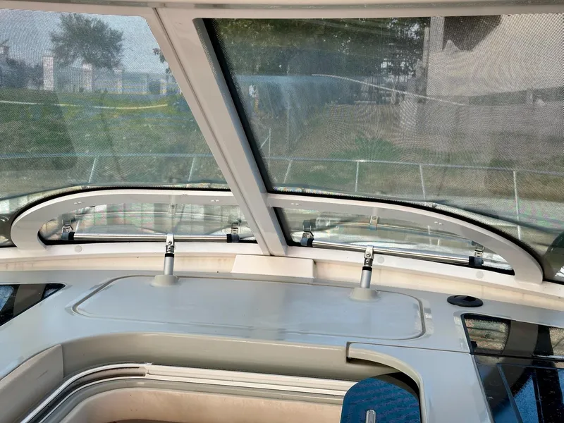 Slide: The Image of Sea Ray 4300 Sundancer 2009 - 15