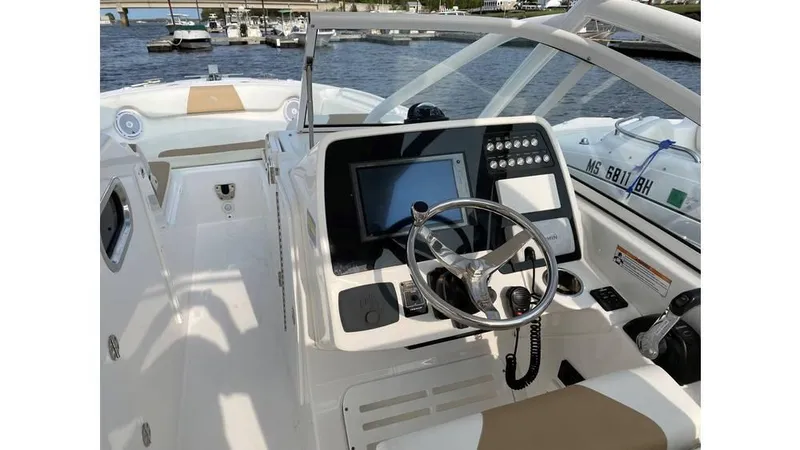 Slide: The Image of Edgewater 248 CX 2017 - 2