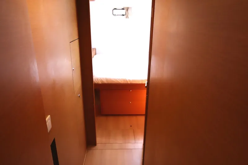 Slide: The Image of Lagoon 450 F 2017 - 100