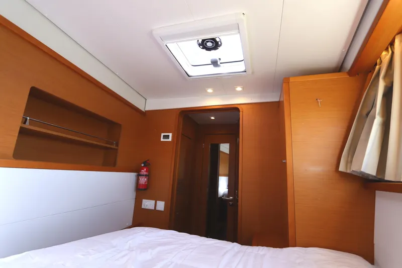 Slide: The Image of Lagoon 450 F 2017 - 110