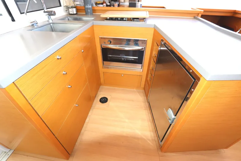 Slide: The Image of Lagoon 450 F 2017 - 69